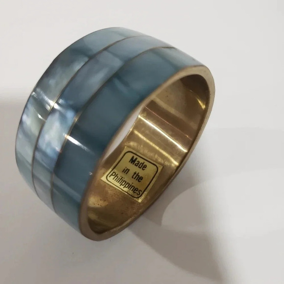 Vintage Brass and Blue Mother of Pearl  Set of 8 Napkin Holders - Picture 2 of 6